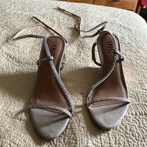 Open Shoes, INC, size 6 1/2, cream sparkling stones.